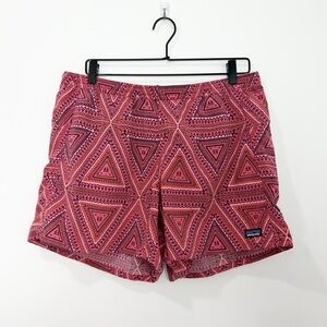 Patagonia Baggies Women's Bermuda Craft Pink Triangle Shorts Size Large